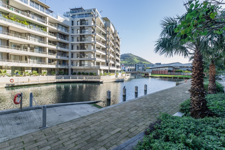 2 Bedroom Property for Sale in Foreshore Western Cape